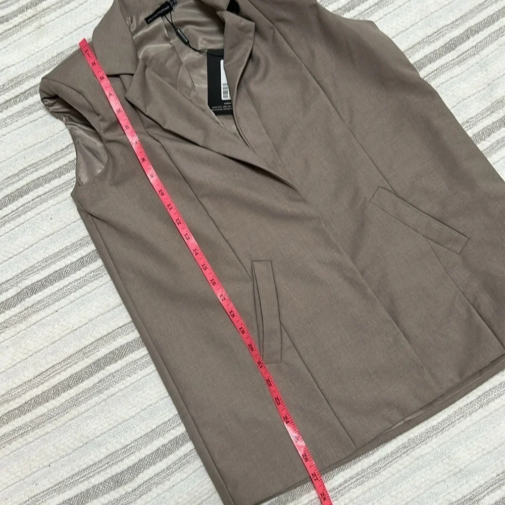 PrettyLittleThing womens taupe oversized sleeveless blazer vest 0 NWT suiting - Picture 6 of 8